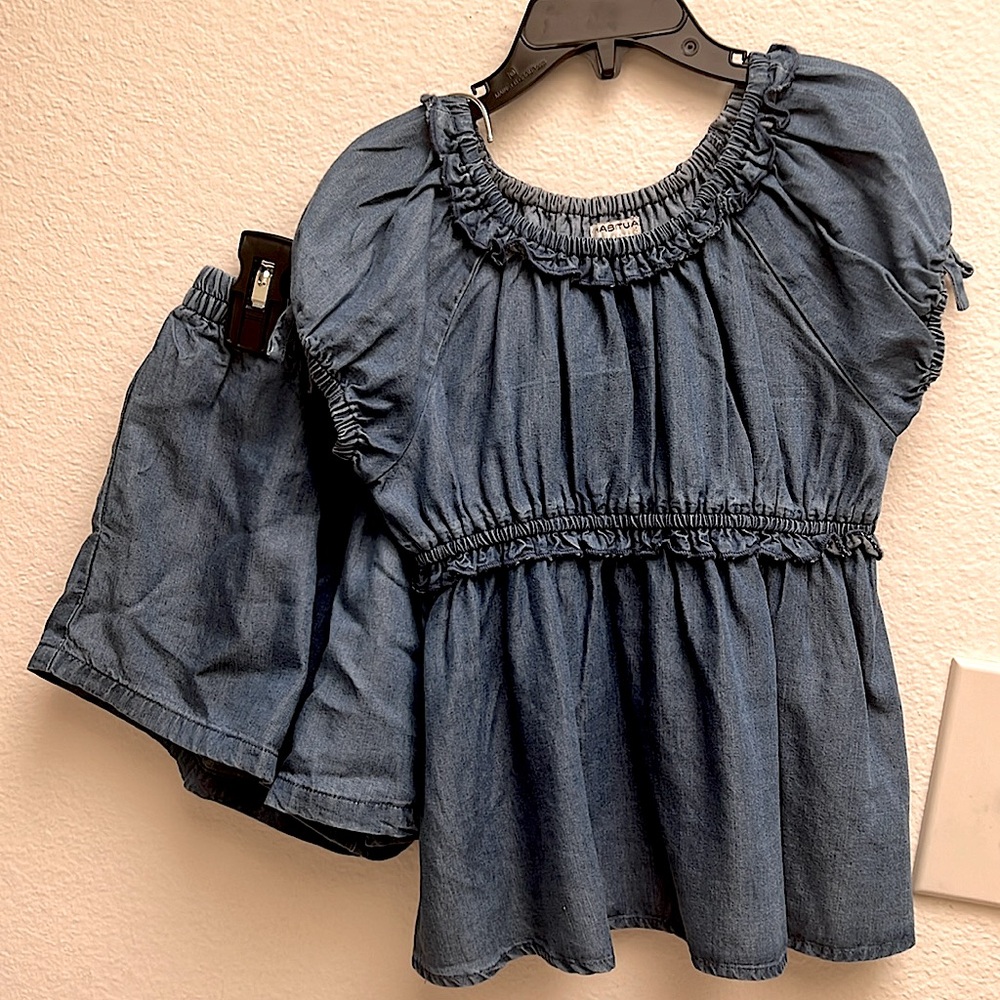 Habitual set of shirt and shorts 5-6Y